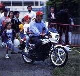 Nigel MANSELL rided on AR50 with his son in 1992.