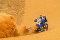 Richard Sainct blasts through the Dakar sand