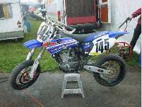 YZ426